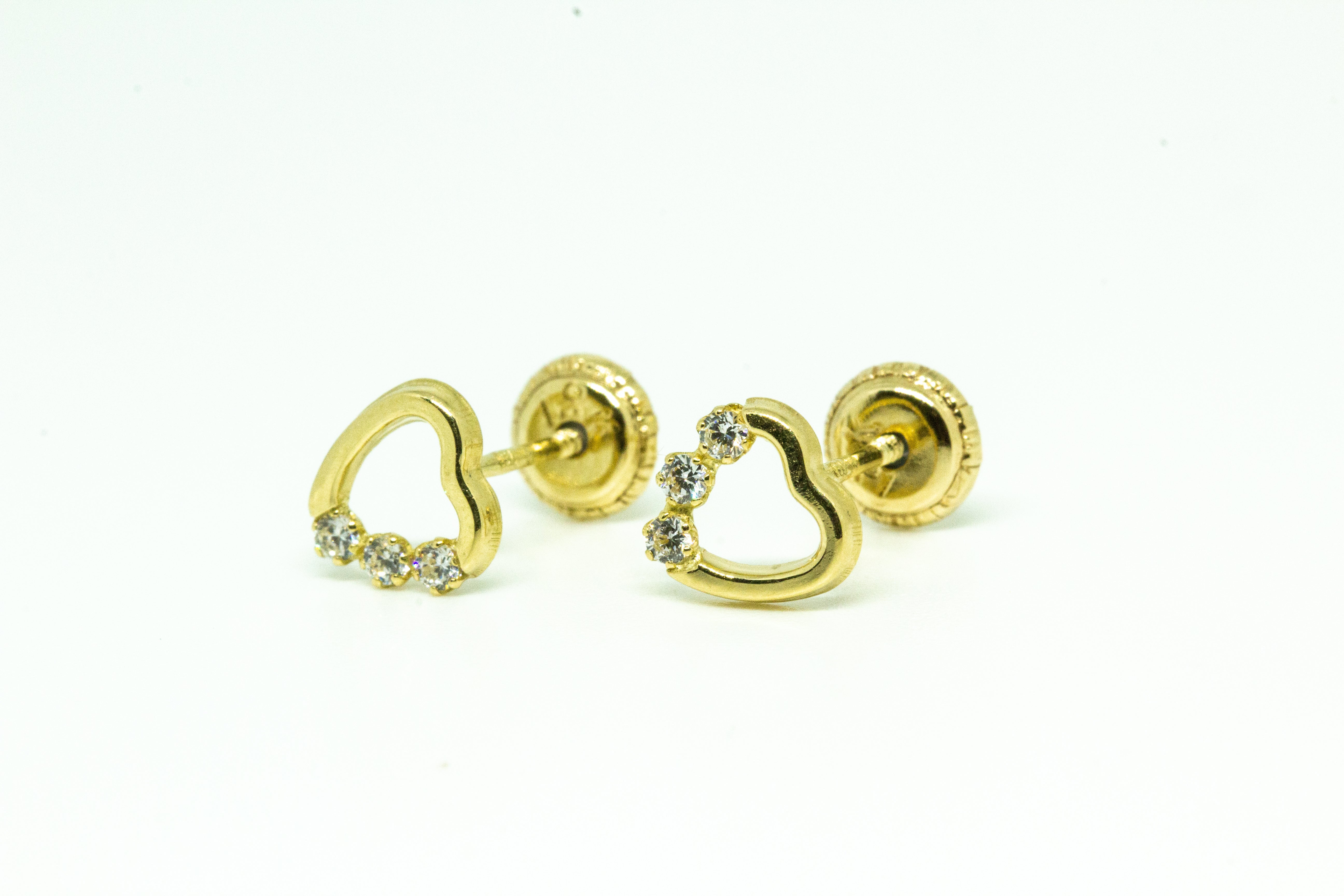 Par de Aros Corazón Oro Amarillo 18K, 3 Circones