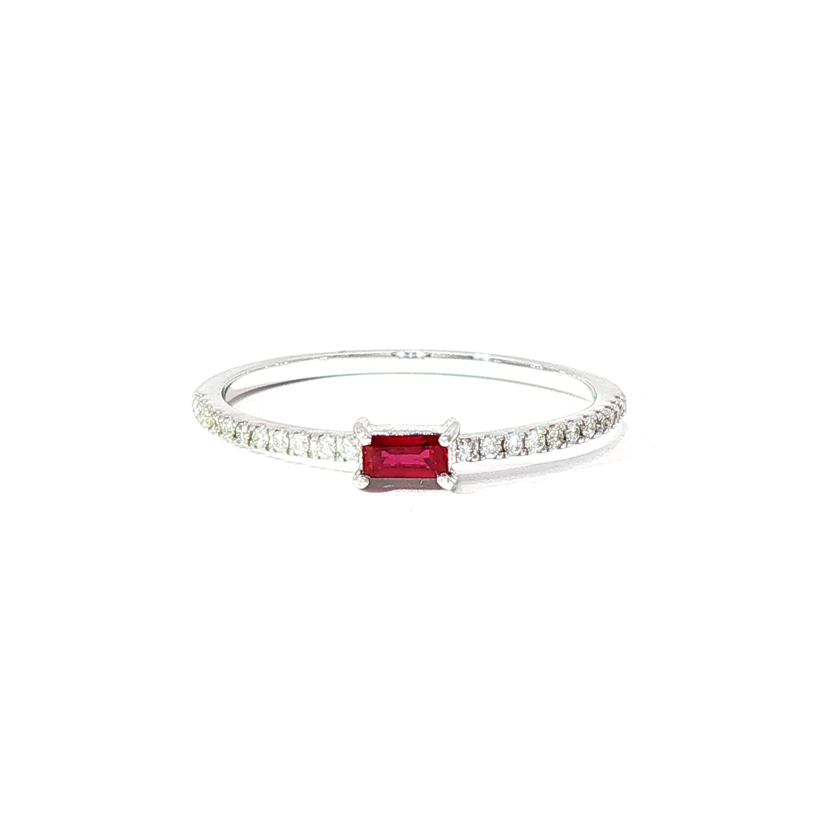 Anillo Oro Blanco 18K Rubí y Diamantes