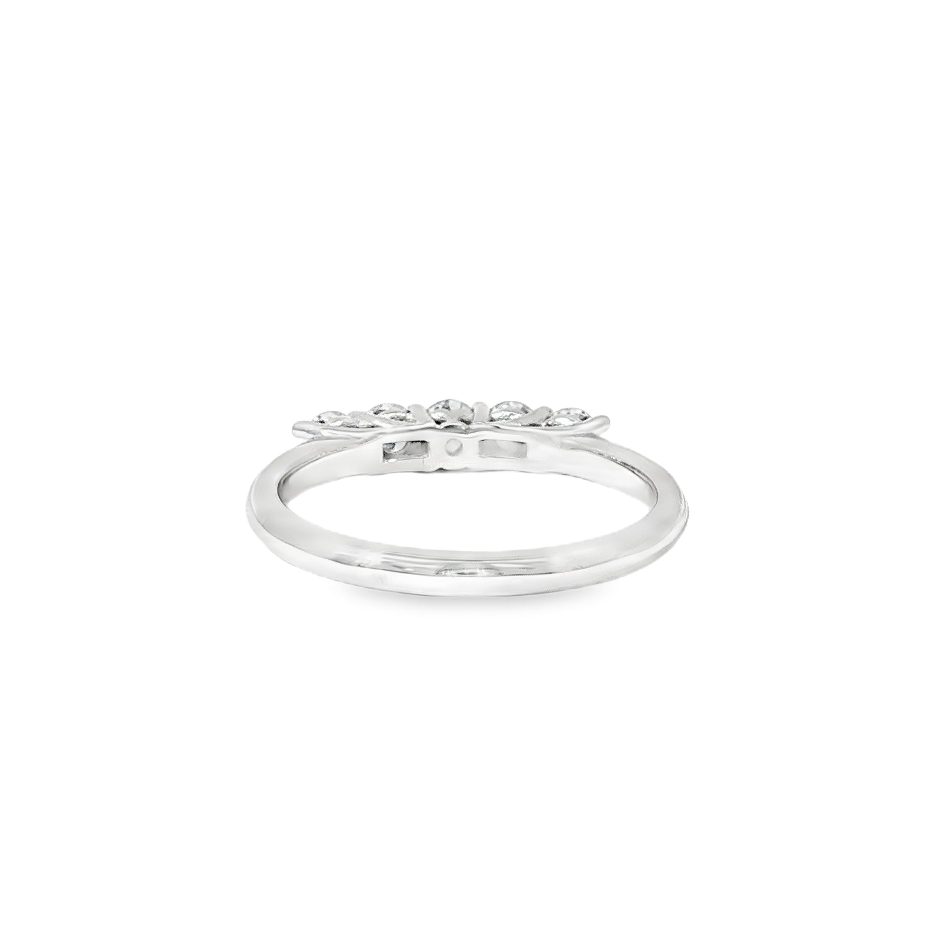 Anillo Medio Cintillo de Oro Blanco 18K Diamantes de Laboratorio