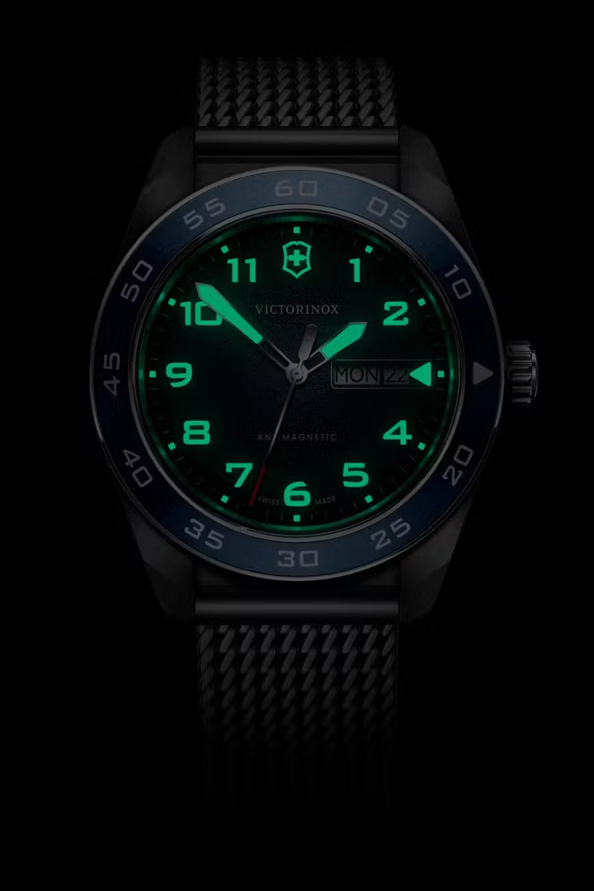 Reloj Victorinox Swiss Army Quartz 242042