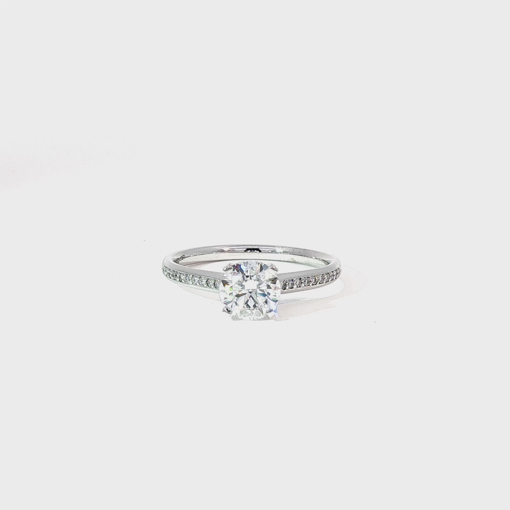 Anillo Solitario de Oro Blanco 18K Diamantes de Laboratorio