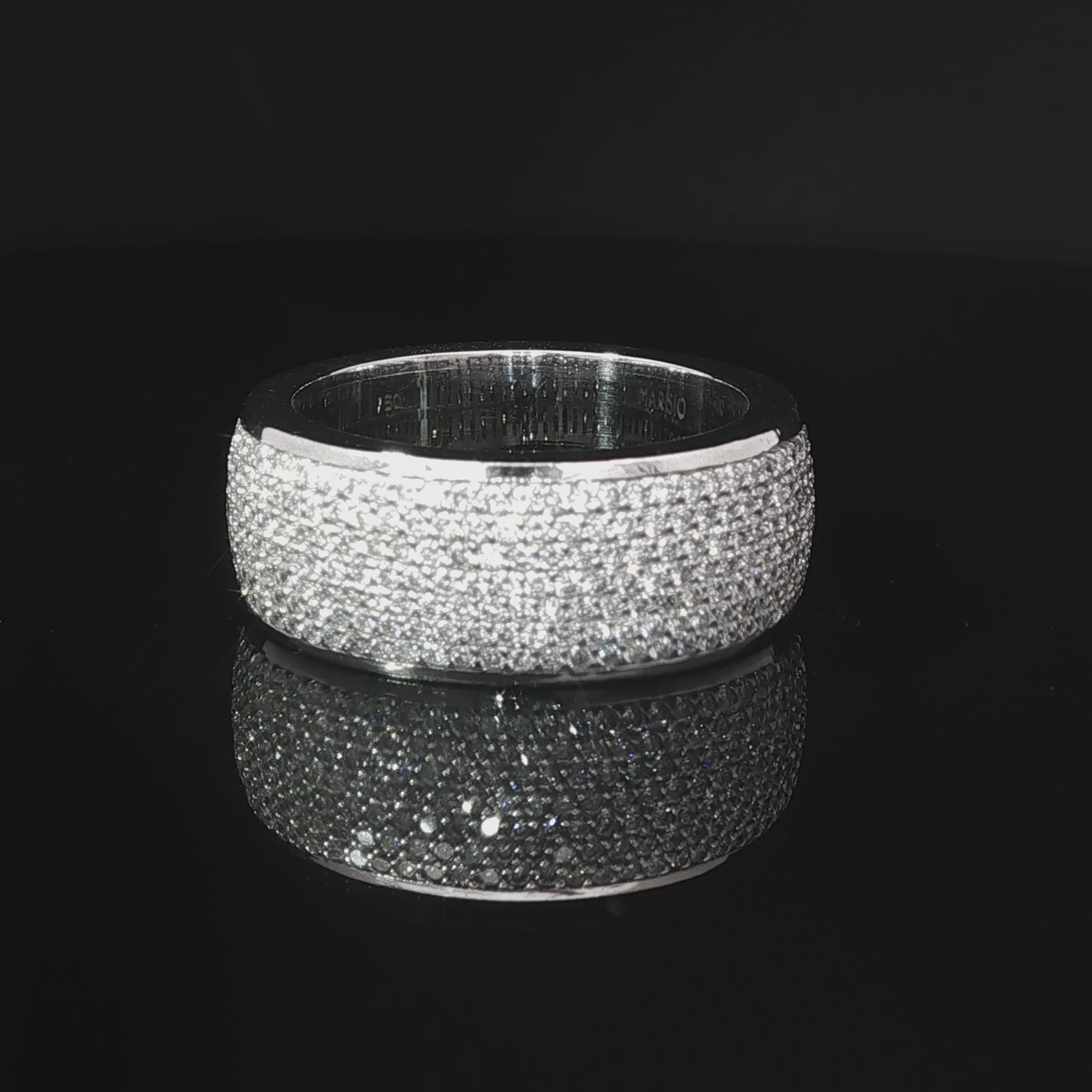 Anillo de Banda Diamantes Oro Blanco 18K