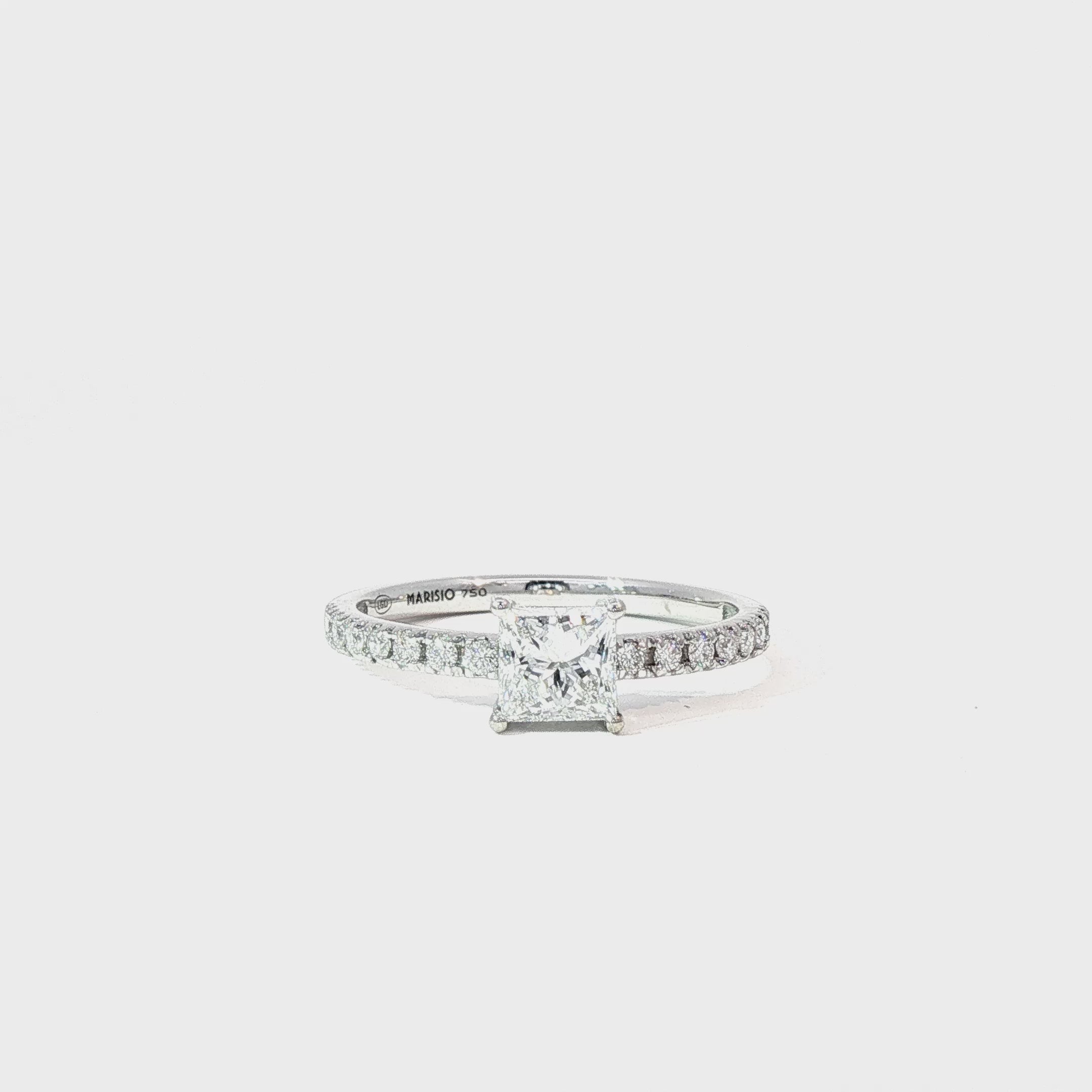 Anillo Solitario Corte Princesa de Oro Blanco 18K Diamantes de Laboratorio