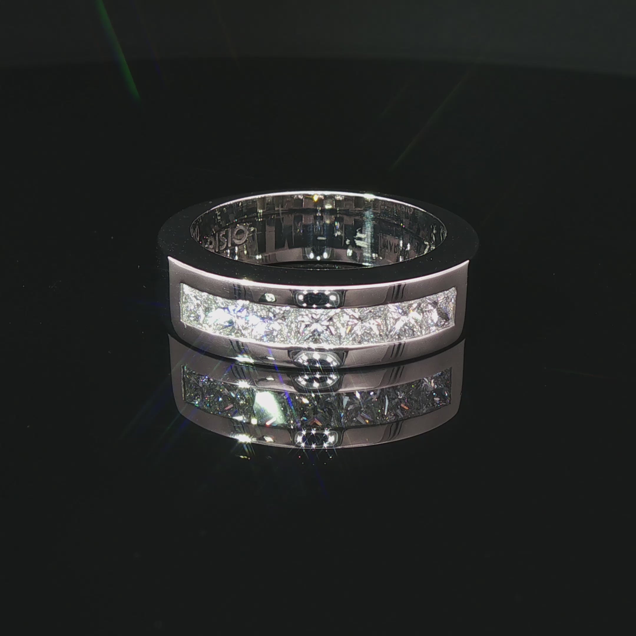 Anillo Cintillo Riel Diamantes Oro Blanco 18K