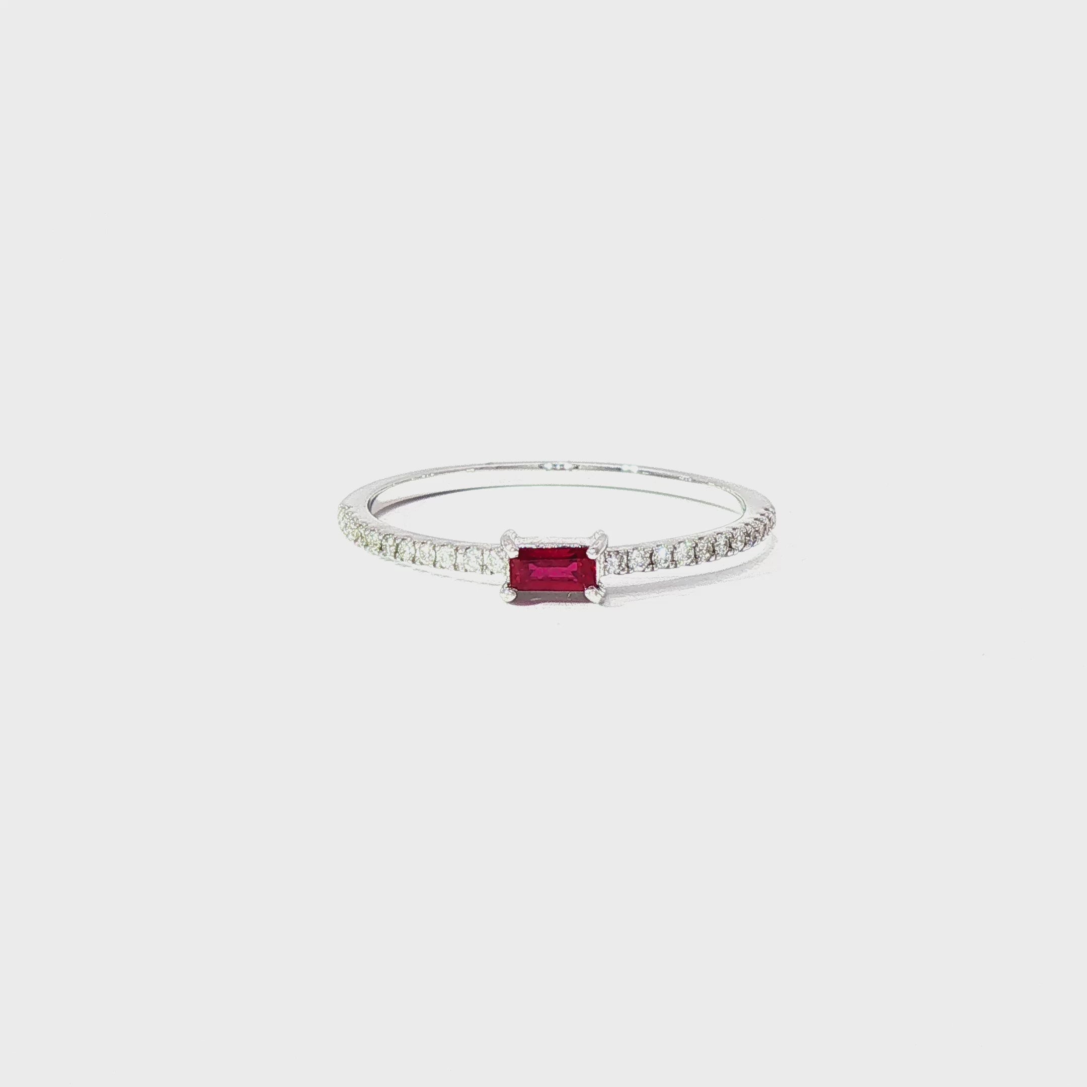 Anillo Oro Blanco 18K Rubí y Diamantes