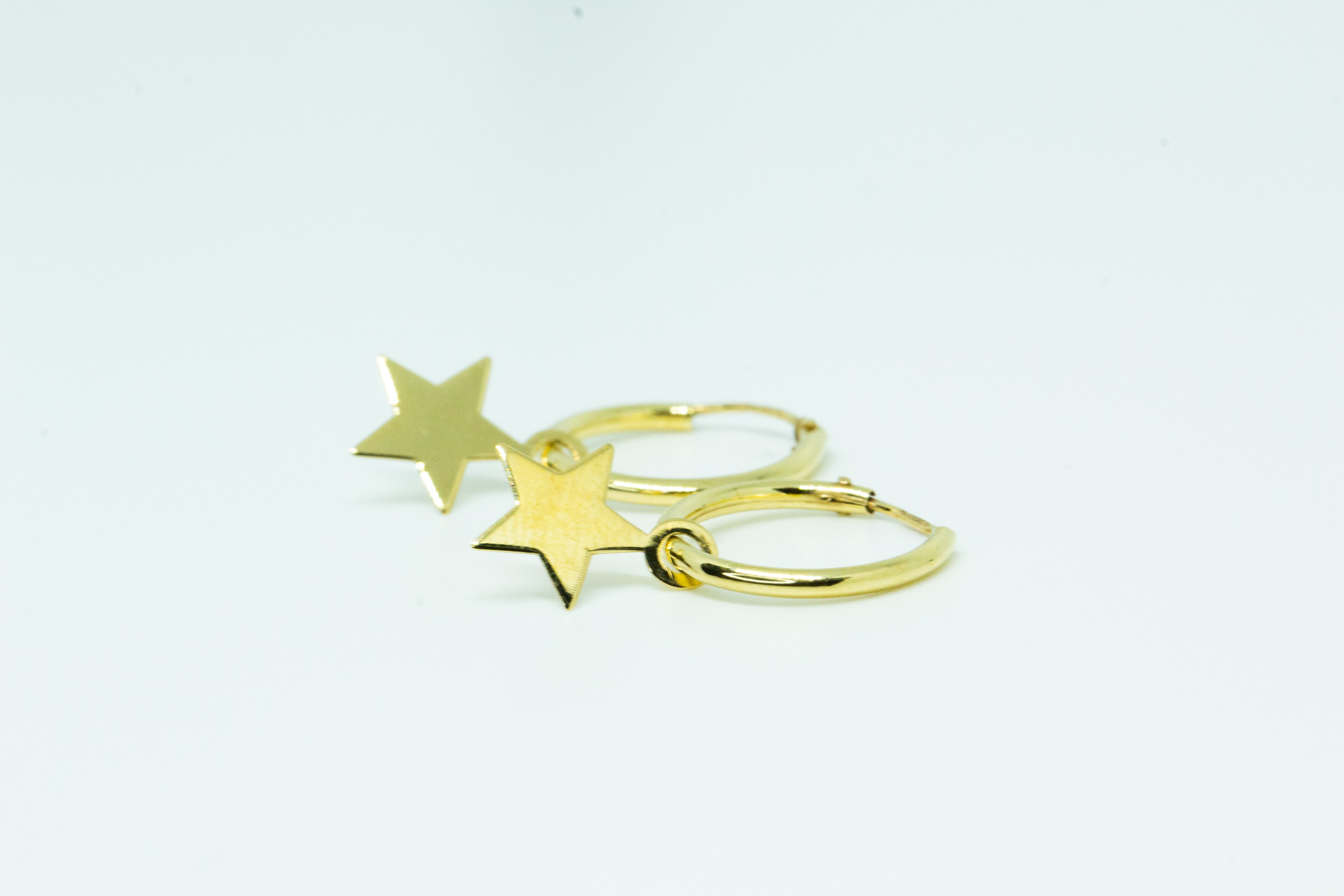 Par de Aros Estrella Oro Amarillo 18K